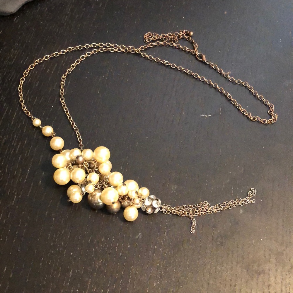 Long pearl cluster necklace